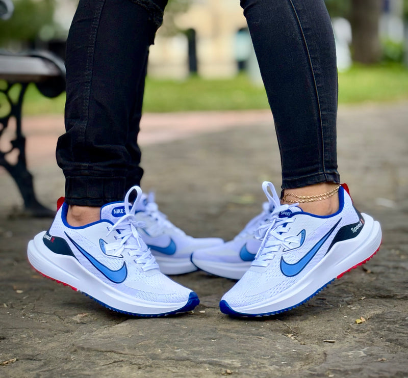 ¡👟¡Zapatillas Nike: comodidad y estilo en un solo paso!