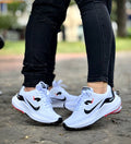 ¡👟¡Zapatillas Nike: comodidad y estilo en un solo paso!